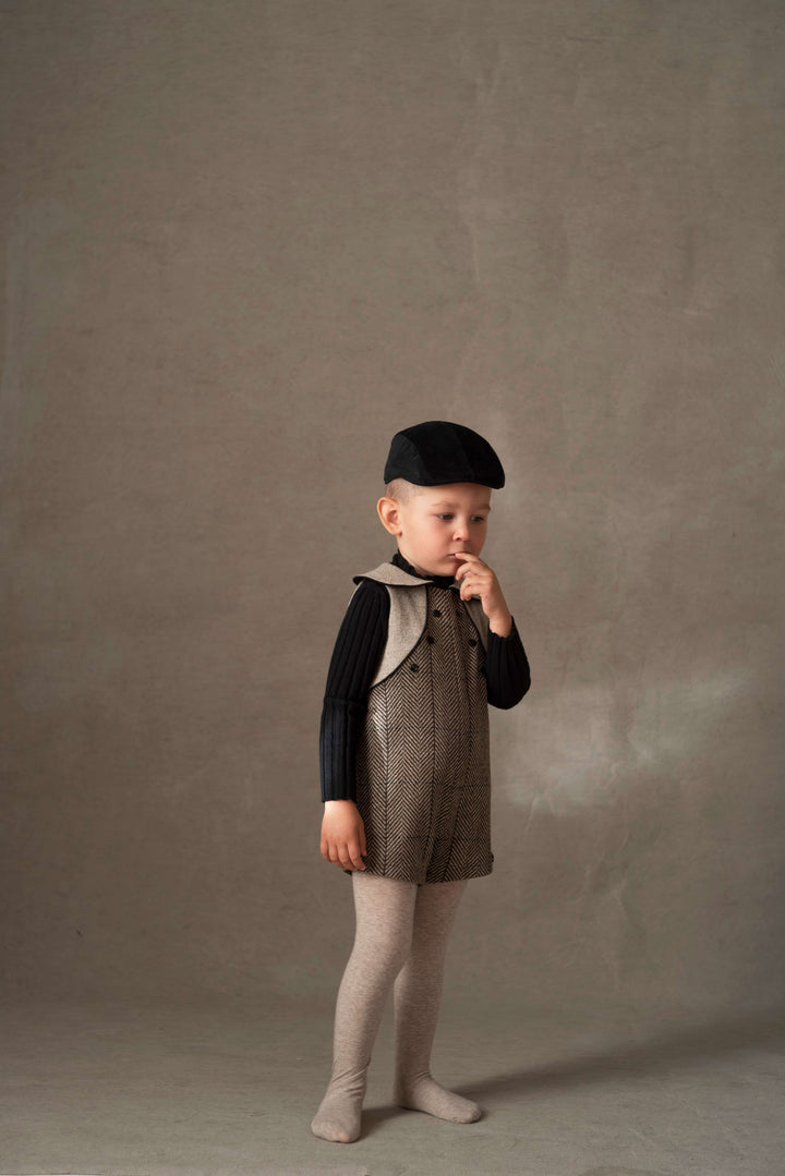 Mod.7.1 Brown herringbone woollen dungarees with baby collar