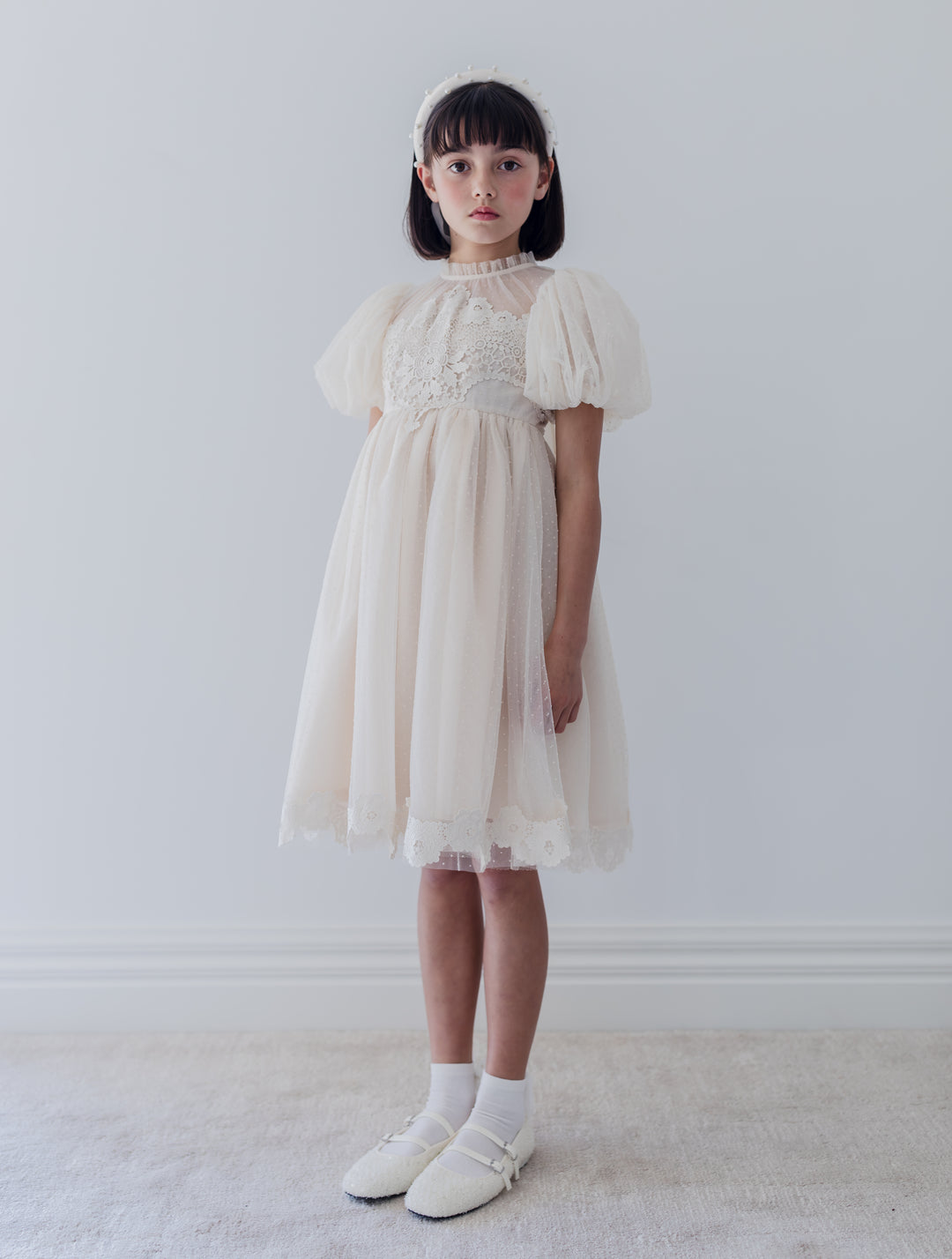 1399-VINTAGE APPLIQUE BODICE TULLE DRESS-VANILLA