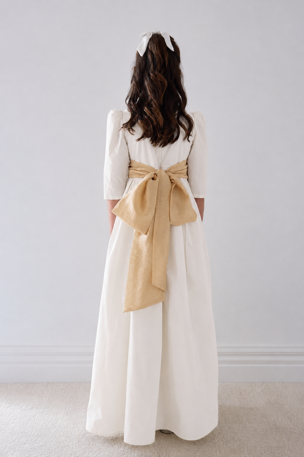 1419C Daisy Lace Gown - Cream with Caramel Ribbon