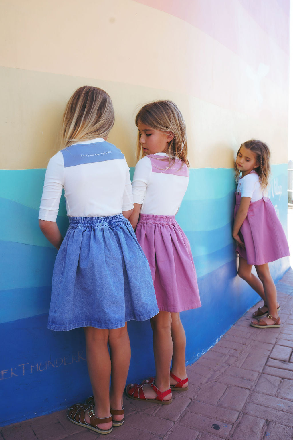 PREORDER 2608-GIRL LONG SLEEVE TSHIRT-WHITE/BLUE