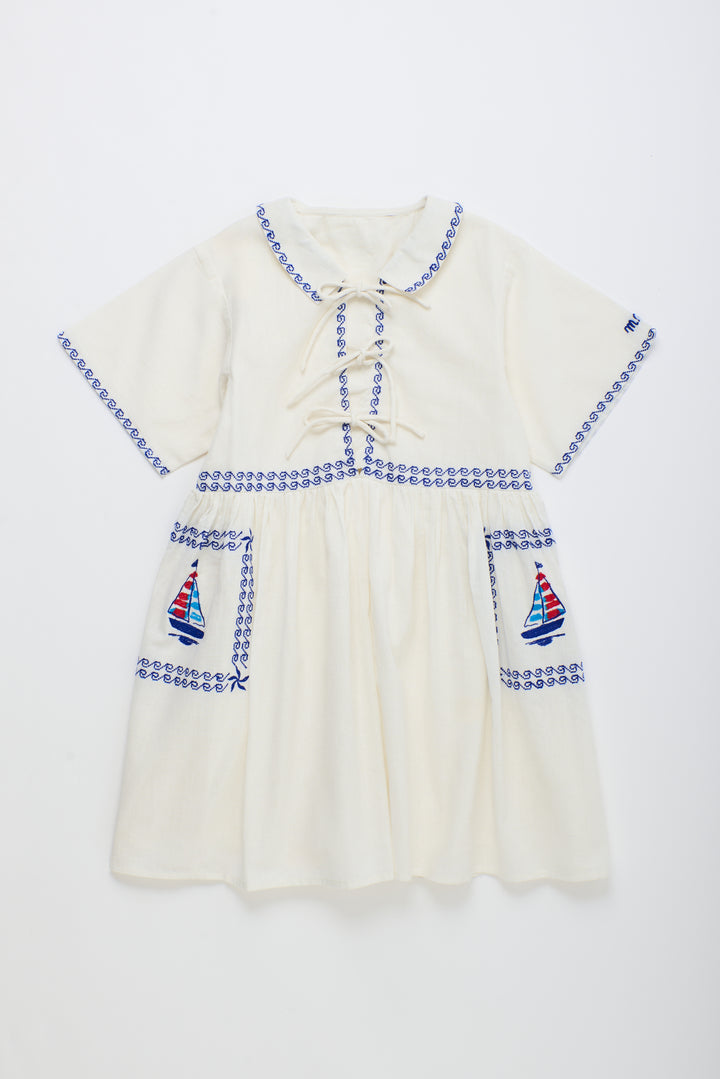 26101323 (Barcos Embroidered Long Dress White)