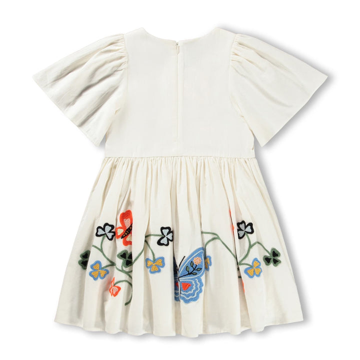 Carlin-Nature Border