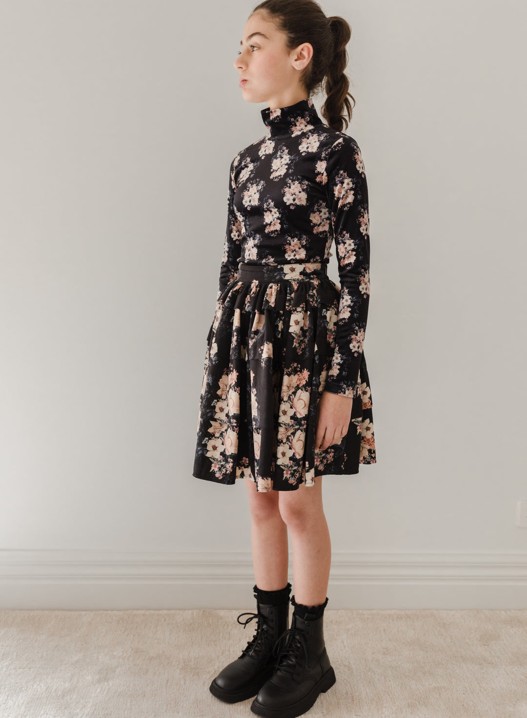 EXCLUSIVE PREORDER 3088-Black Bouquet Print Cord Skirt-FINAL SALE