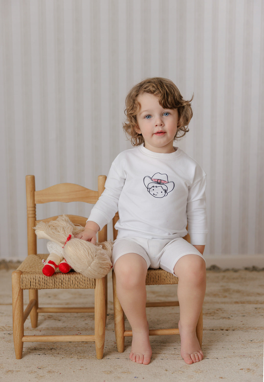 P7416 BOYS PRINT SWEATSHIRT-WHITE