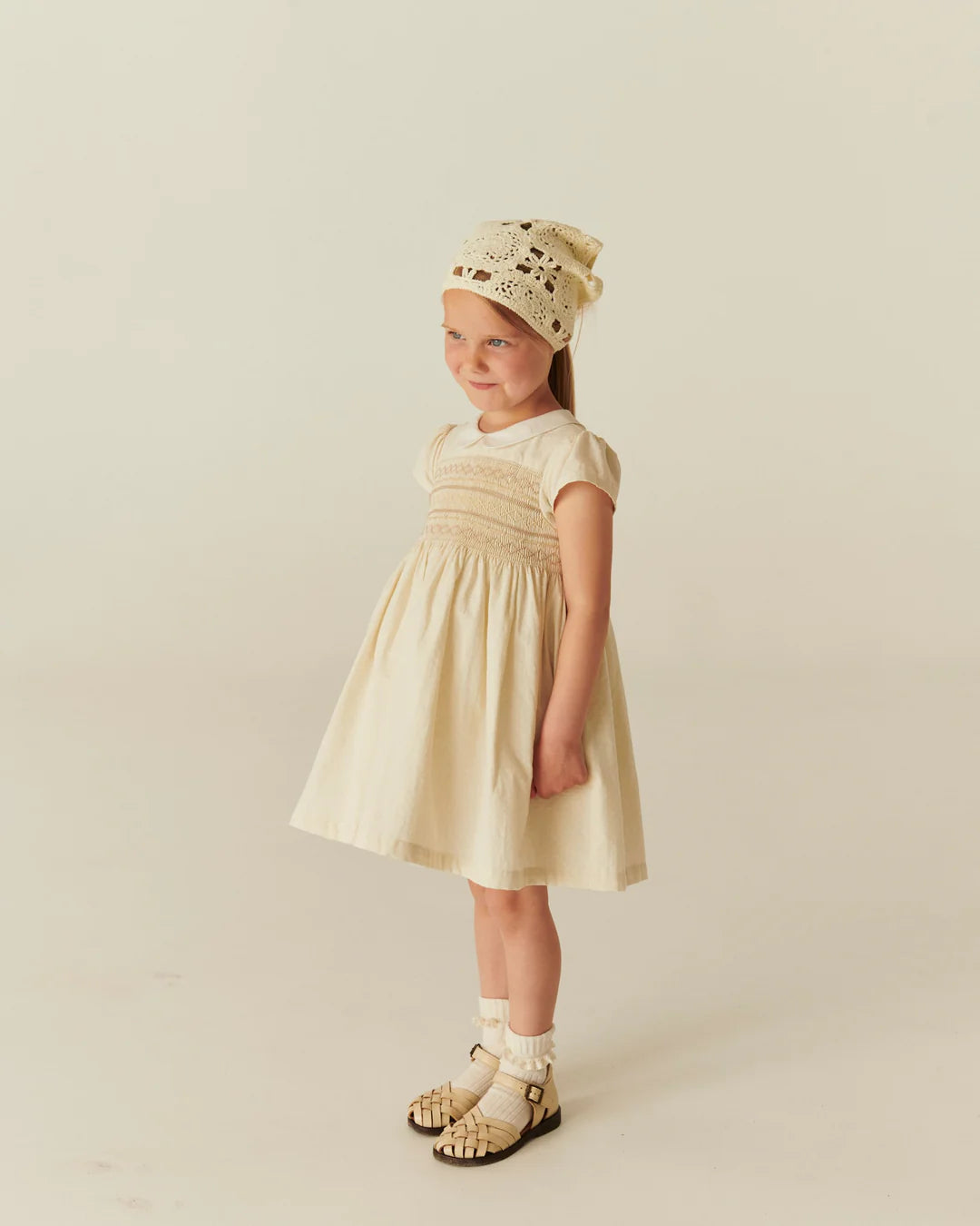 261-240-500-1 SMOCK ROMPER W. EMB. - CREAM COMB