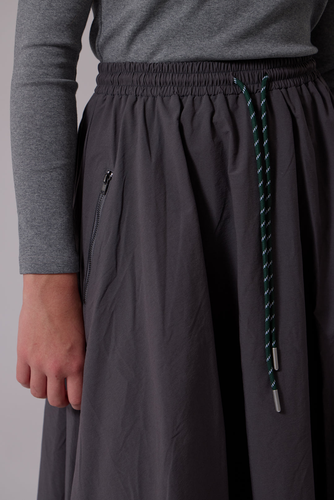L416 Mila Midi Skirt Grey