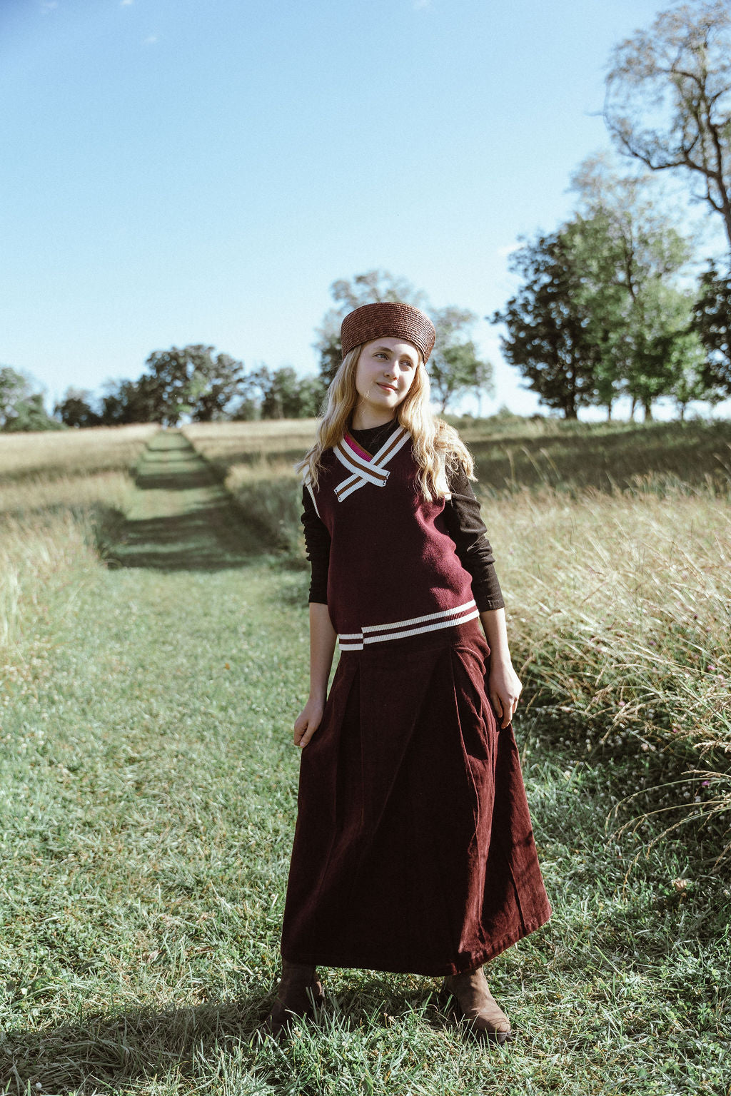 D908 STRIPE RIB DETAIL VEST-BURGUNDY