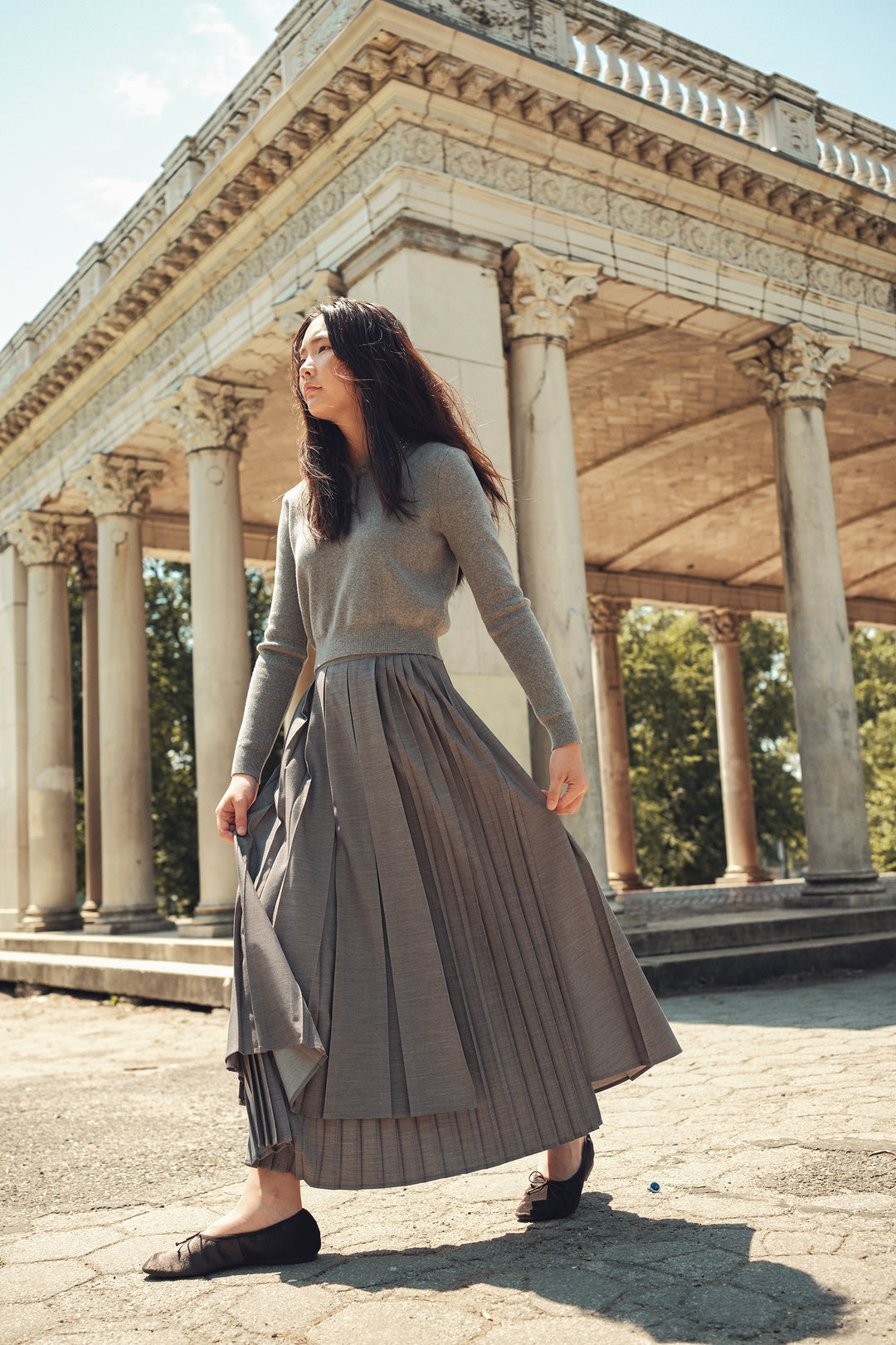 L410 Kelsey Midi Skirt Grey