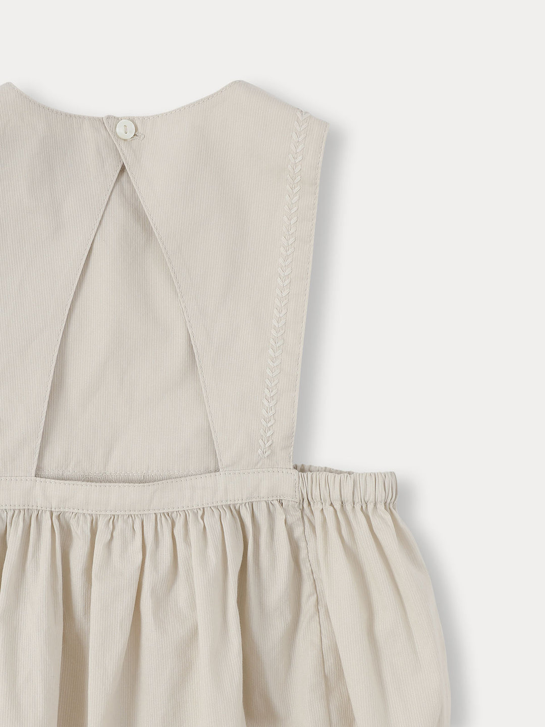 BABY-LEAF STITCH SOFT APRON ROMPER-ecru