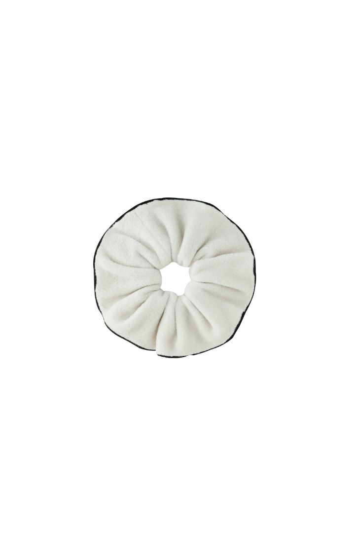 WOOL SCRUNCHIE-CREAM