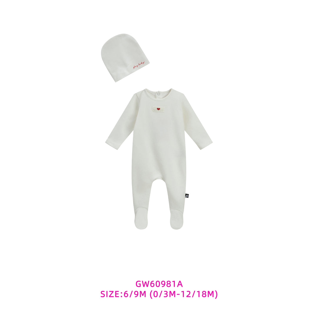 GW60981A-IVORY HEART ONSIE AND HAT SET