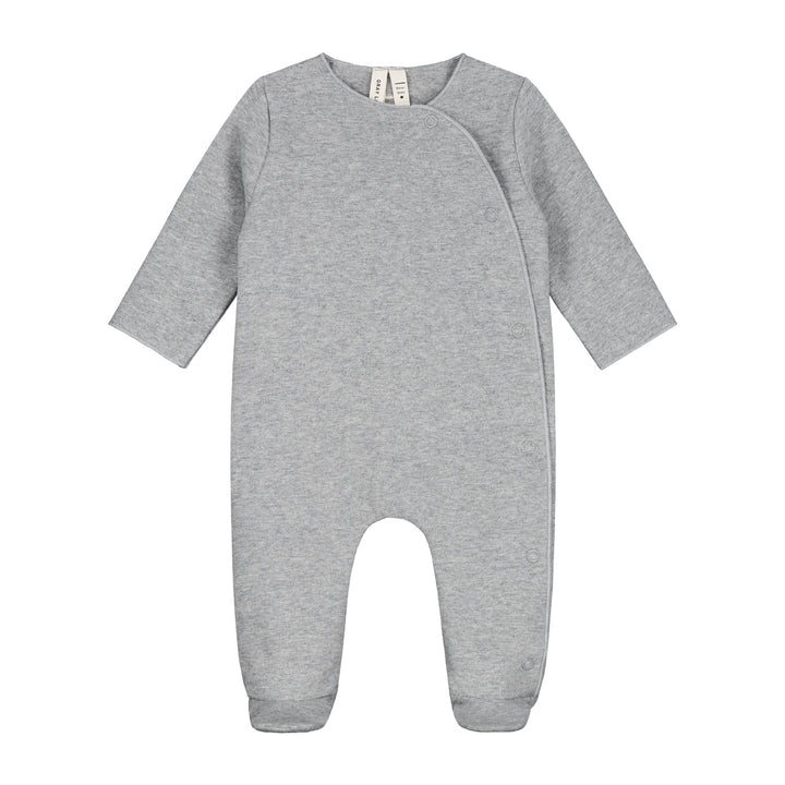 SUI033 NEWBORN SUIT WITH SNAPS GRAY MELANGE