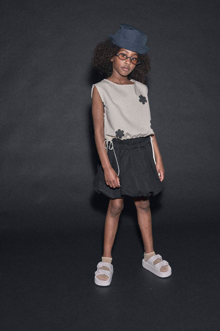 CANVAS CORAL REEF CROP TOP-Black Flower Print