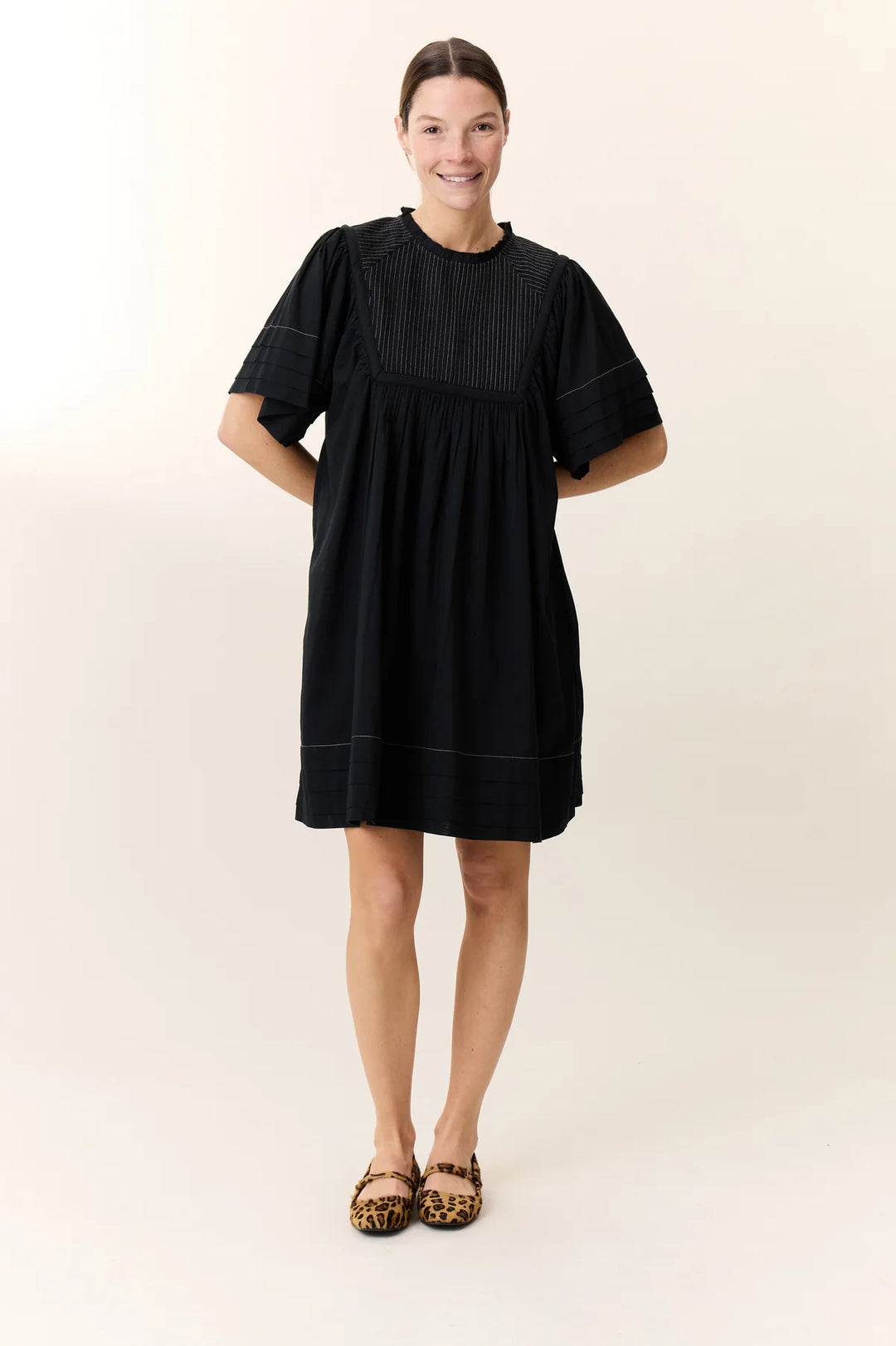 Rigby TC160 Pint-Black Short sleeve short dress